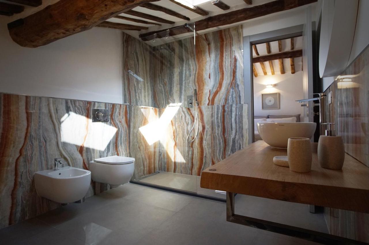 New Moon Rooms La Spezia Exterior photo