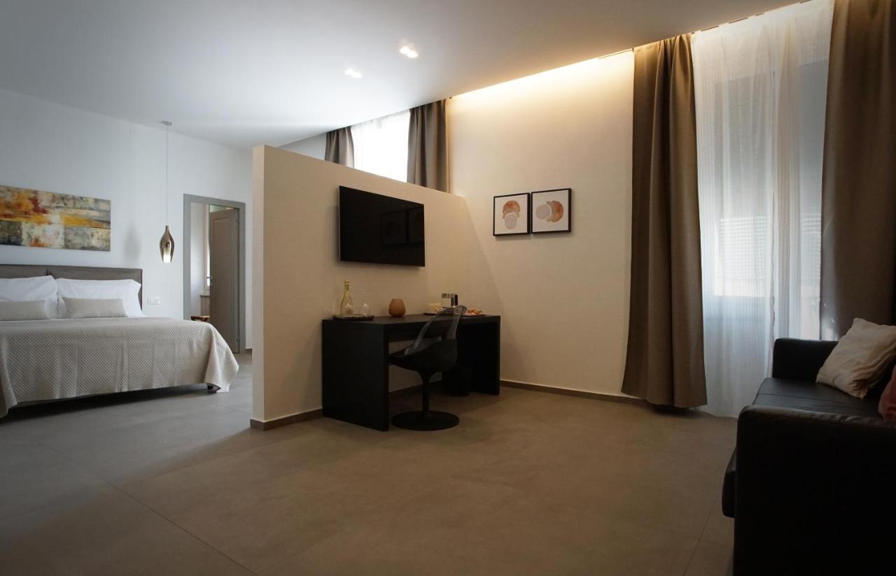 New Moon Rooms La Spezia Exterior photo